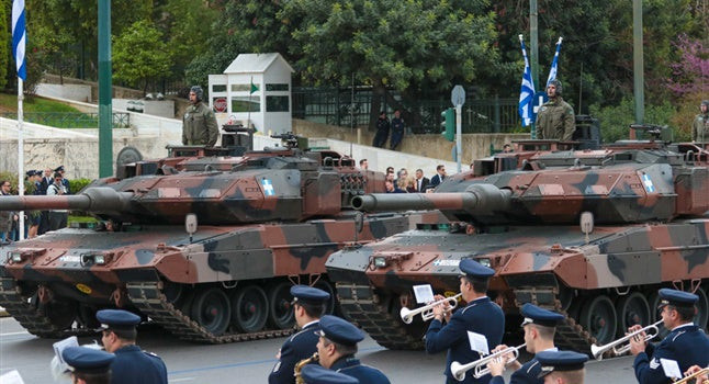 Διθυραμβικό αφιέρωμα στις Ελληνικές ΕΔ και την χθεσινή μεγάλη παρέλαση στην Αθήνα από τους Ρώσους – «Η νίκη των Ελλήνων κατά της Οθωμανικής Αυτοκρατορίας»